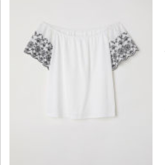 H&M top WITH TAGS - Picture 2 of 2